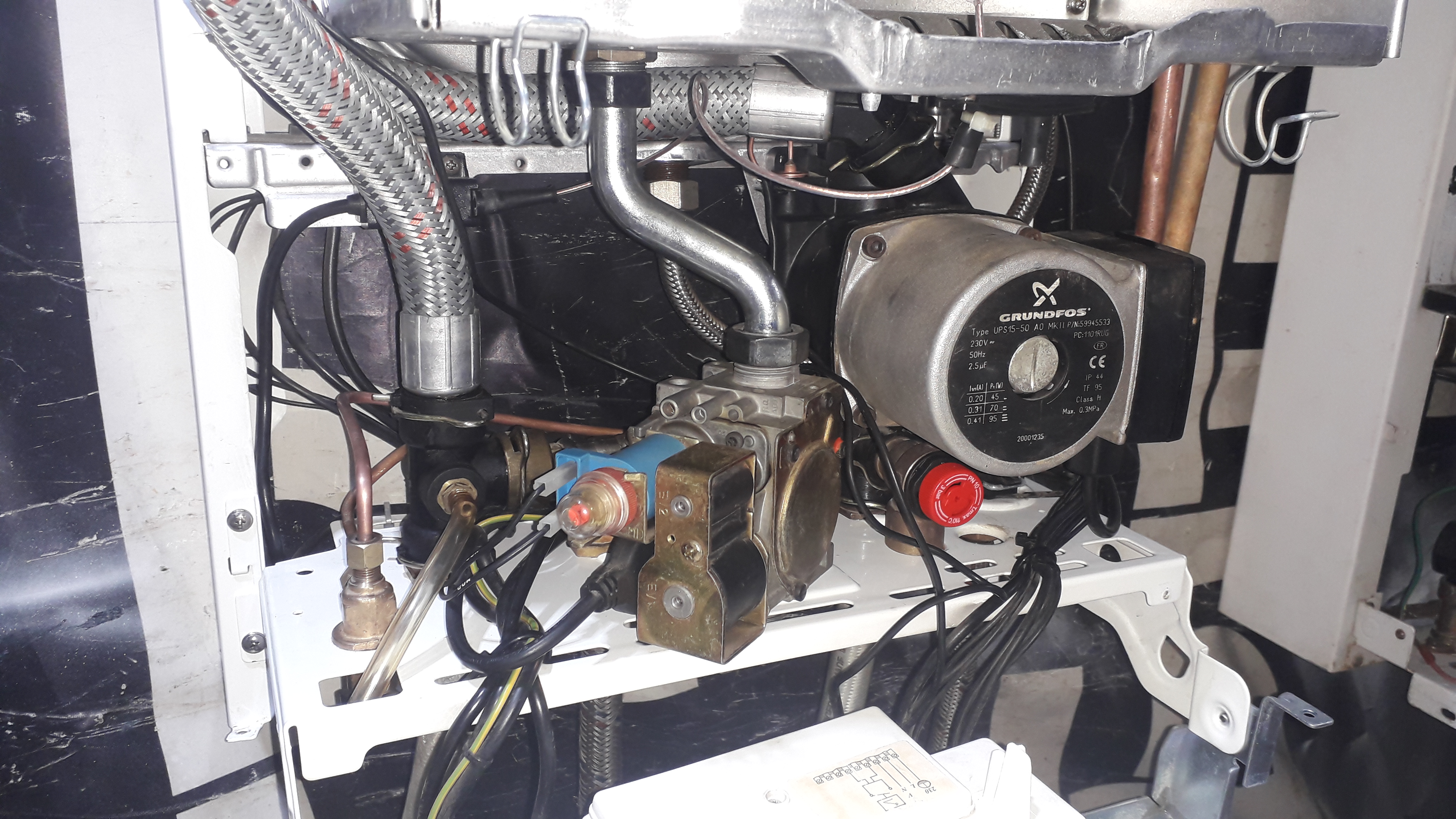  تعمیرات تخصصی پکیج و ابگرمکن